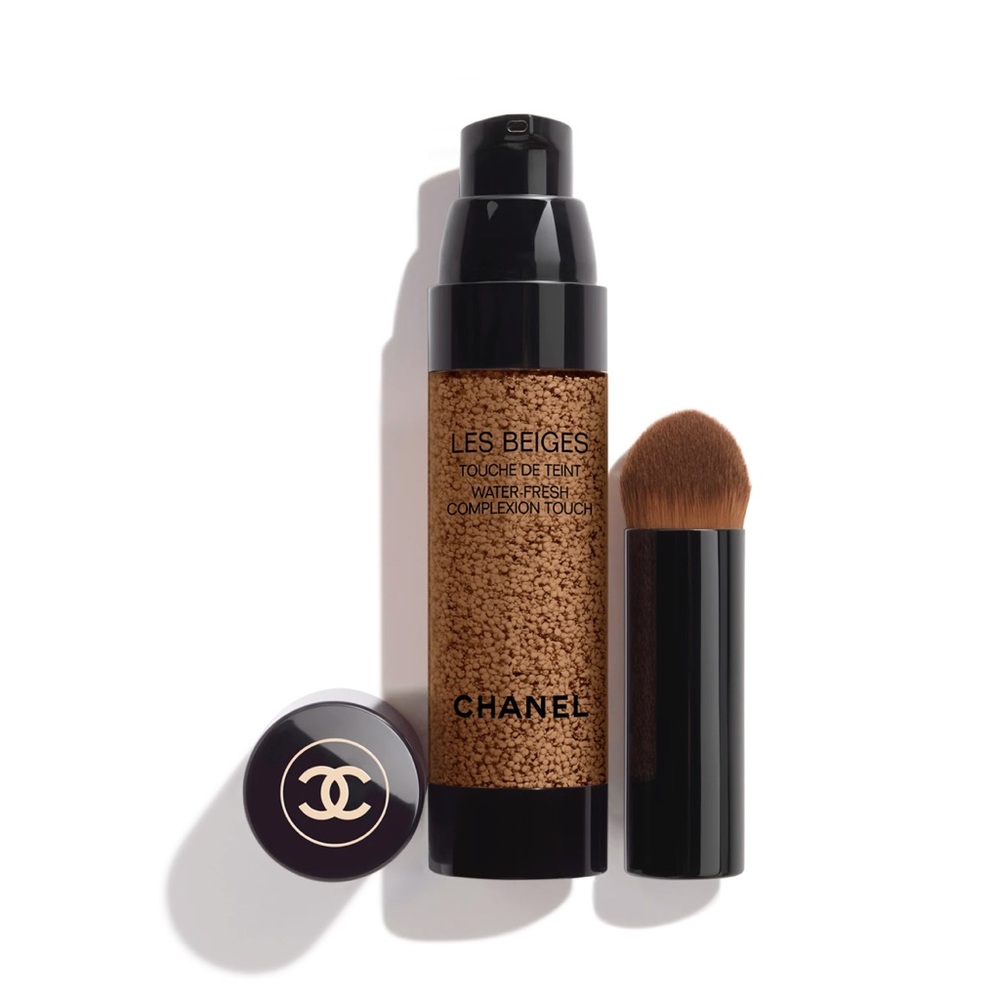 CHANEL Les Beiges Water-Fresh Complexion Touch (Tint/foundation) - B70